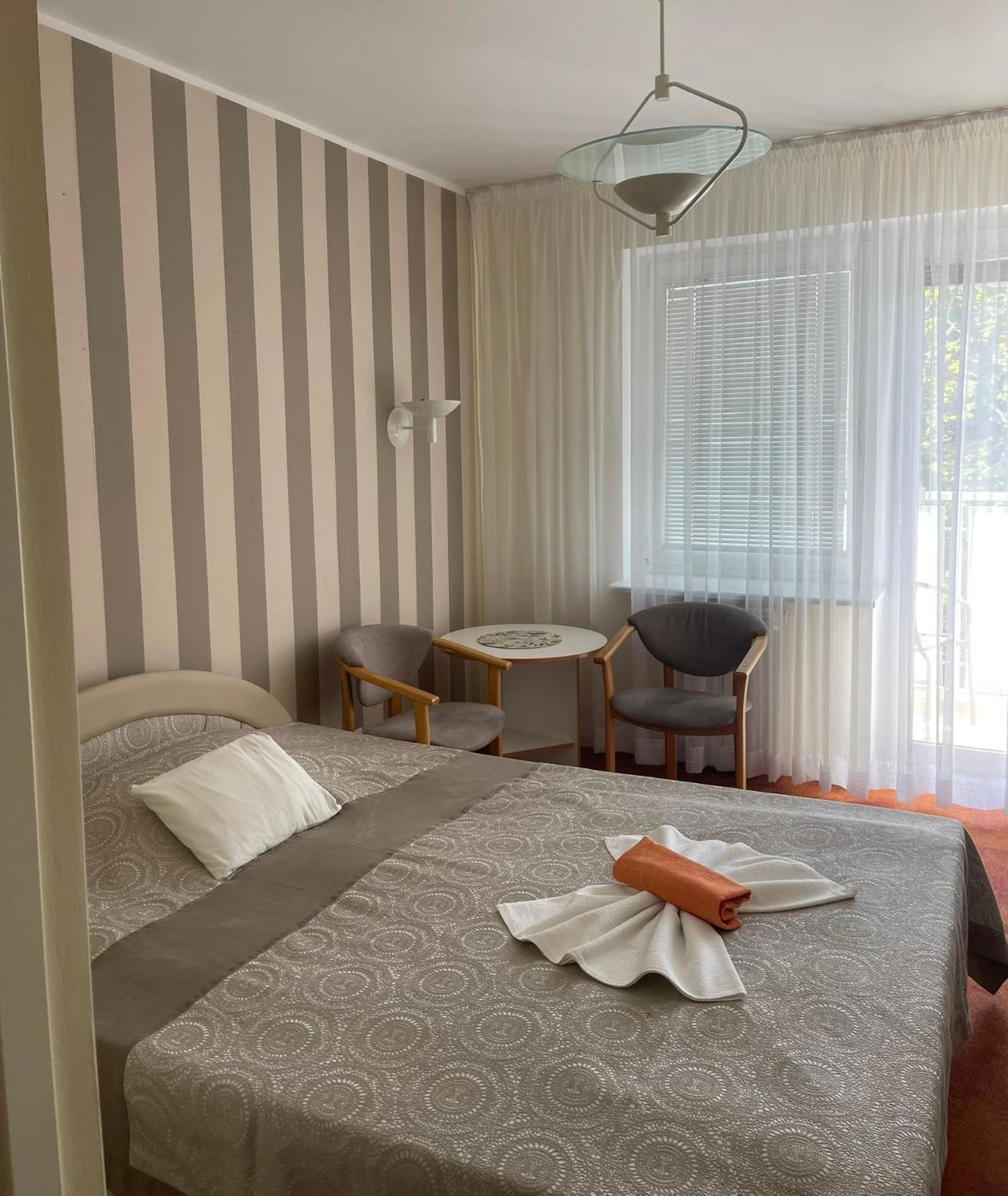 Bed and Breakfast Damroka Леба Экстерьер фото